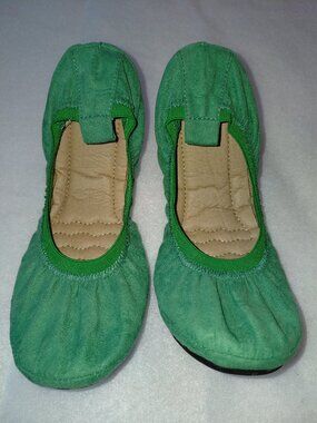 Ollio Womens Shoe Faux Suede Comfort Ballet Flat Green Size 7